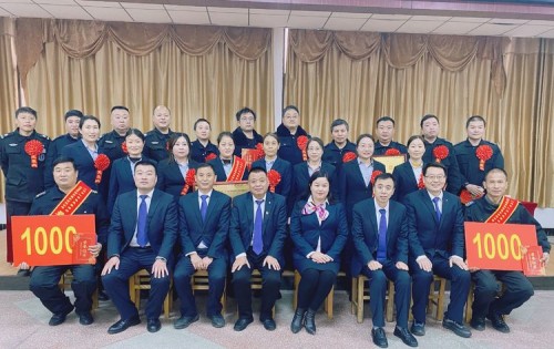 1676598952952659.jpg 51d525bb742c4440af073cbd400a0092.jpg